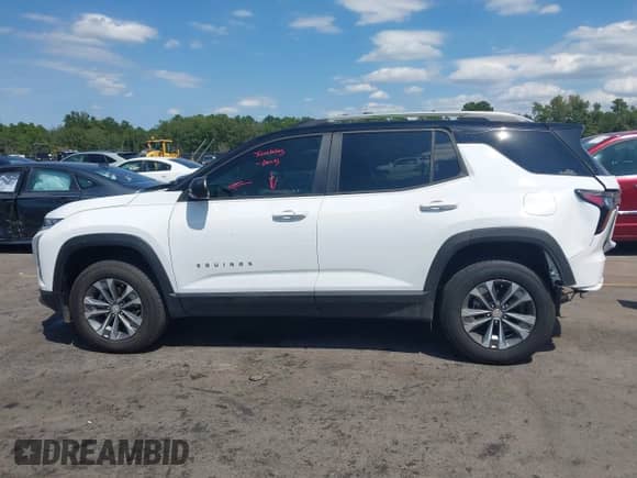 2025 Chevrolet Equinox FWD LT with VIN 3GNAXHEG4SL124788, listed as a IAAI auction lot 43062339 with 9,144 mi miles and . Bid and sale history available at DreamBid. Image 15.