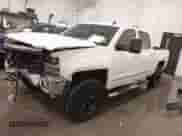 2017 Chevrolet Silverado 1500 LTZ z VIN 3GCUKSEC1HG286538, wystawiony jako IAAI lot #41861745 z przebiegiem 105 033 mil mil oraz . Historia ofert i sprzedaży dostępna na DreamBid. Obrazek 2.