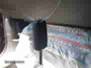 2016 Chevrolet Trax LTZ z VIN 3GNCJMSB4GL143182, wystawiony jako IAAI lot #43009822 z przebiegiem 177 200 mil mil oraz . Historia ofert i sprzedaży dostępna na DreamBid. Obrazek 11.