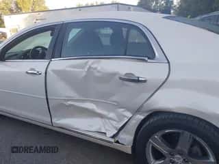 2012 Chevrolet Malibu 3LT с VIN 1G1ZF5E7XCF208325, выставлен на аукционе IAAI как лот 43339828 с пробегом 95 462 миль миль и . История ставок и продаж доступна на DreamBid. Изображение 6.