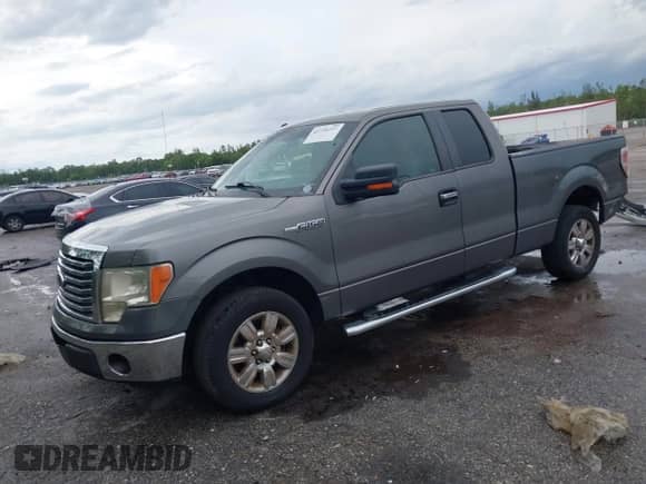 2011 Ford F-150 XL z VIN 1FTFX1CF3BFD42358, wystawiony jako IAAI lot #42730237 z przebiegiem 165 011 mil mil oraz . Historia ofert i sprzedaży dostępna na DreamBid. Obrazek 2.
