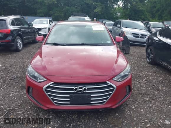 2017 Hyundai Elantra SE z VIN KMHD84LF7HU274345, wystawiony jako IAAI lot #42665155 z przebiegiem 120 284 mil mil oraz . Historia ofert i sprzedaży dostępna na DreamBid. Obrazek 12.
