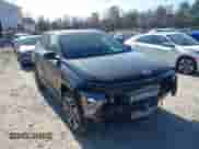 2025 Hyundai Kona N Line S с VIN KM8HBCA32SU200070, выставлен на аукционе IAAI как лот 41826763 с пробегом 8 787 миль миль и . История ставок и продаж доступна на DreamBid. Изображение 6.