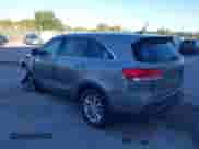 2016 Kia Sorento LX z VIN 5XYPG4A38GG185459, wystawiony jako IAAI lot #43474517 z przebiegiem 86 697 mil mil oraz . Historia ofert i sprzedaży dostępna na DreamBid. Obrazek 3.