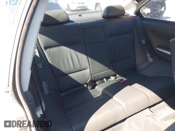 2004 BMW 3 Series 325Ci with VIN WBABD33434PL03359, listed as a IAAI auction lot 42381962 with 126,487 mi miles and . Bid and sale history available at DreamBid. Image 8.