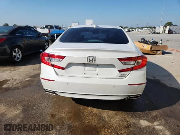 2022 Honda Accord Touring with VIN 1HGCV2F90NA007940, listed as a Copart auction lot 80369885 with 74,583 mi miles and Salvage title. Bid and sale history available at DreamBid. Image 6.