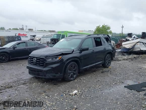 2025 Honda Pilot Sport z VIN 5FNYG1H3XSB066532, wystawiony jako IAAI lot #42368711 z przebiegiem 12 217 mil mil oraz . Historia ofert i sprzedaży dostępna na DreamBid. Obrazek 17.