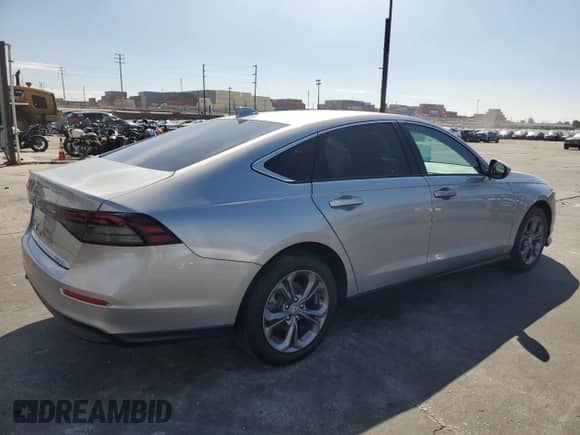 2024 Honda Accord EX с VIN 1HGCY1F31RA013815, выставлен на аукционе Copart как лот 81275865 с пробегом 22 929 миль миль и Списание • Salvage title. История ставок и продаж доступна на DreamBid. Изображение 3.