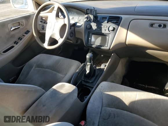 2002 Honda Accord LX с VIN 1HGCG655X2A076954, выставлен на аукционе Copart как лот 81845354 с пробегом Не указан миль и Списание • Salvage title. История ставок и продаж доступна на DreamBid. Изображение 8.