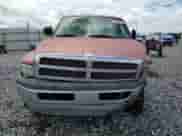 1999 Dodge 1500 z VIN 3B7HF13Z5XM572688, wystawiony jako Copart lot #71714375 z przebiegiem 216 324 mil mil oraz Szkoda całkowita • Salvage title. Historia ofert i sprzedaży dostępna na DreamBid. Obrazek 5.