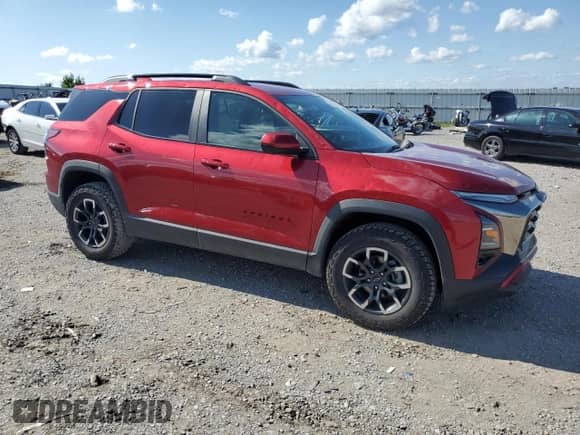 2025 Chevrolet Equinox FWD ACTIV z VIN 3GNAXKEG0SL145943, wystawiony jako Copart lot #61814415 z przebiegiem 13 375 mil mil oraz Szkoda całkowita • Salvage title. Historia ofert i sprzedaży dostępna na DreamBid. Obrazek 4.