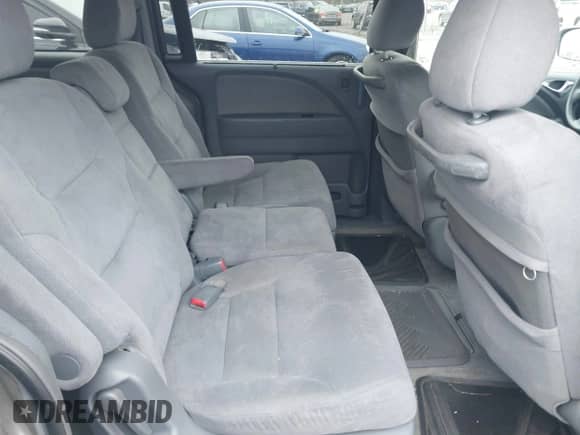 2006 Honda Odyssey EX z VIN 5FNRL38406B434064, wystawiony jako IAAI lot #43495387 z przebiegiem 194 250 mil mil oraz . Historia ofert i sprzedaży dostępna na DreamBid. Obrazek 8.