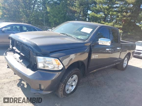 2017 Ram 1500 Tradesman с VIN 1C6RR7FGXHS697954, выставлен на аукционе IAAI как лот 43346775 с пробегом 186 869 миль миль и . История ставок и продаж доступна на DreamBid. Изображение 2.