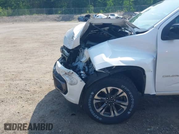 2022 Chevrolet Colorado 4WD Z71 z VIN 1GCGTDEN7N1105296, wystawiony jako IAAI lot #42553532 z przebiegiem 83 092 mil mil oraz . Historia ofert i sprzedaży dostępna na DreamBid. Obrazek 17.