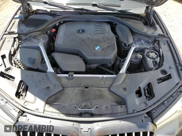 2021 BMW 5 Series 530i z VIN WBA53BH05MCG12177, wystawiony jako Copart lot #65425025 z przebiegiem 10 646 mil mil oraz Szkoda całkowita • Salvage title. Historia ofert i sprzedaży dostępna na DreamBid. Obrazek 11.