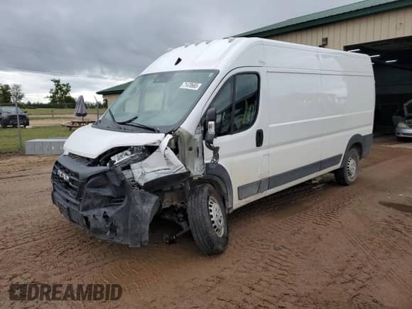 2024 Ram ProMaster Cargo Tradesman z VIN 3C6LRVDGXRE153410, wystawiony jako Copart lot #71470665 z przebiegiem 33 930 mil mil oraz Szkoda całkowita • Salvage title. Historia ofert i sprzedaży dostępna na DreamBid. Obrazek 1.