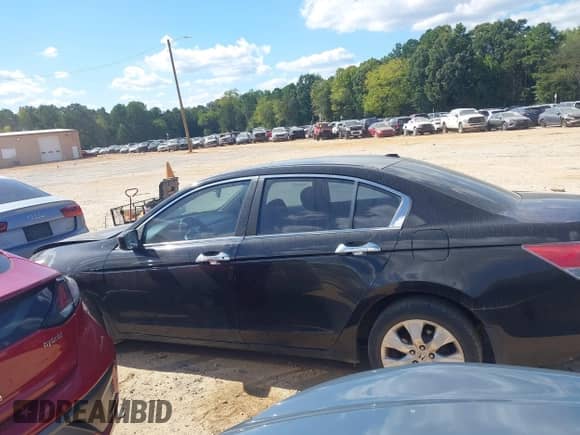 2010 Honda Accord EX-L с VIN 1HGCP2F88AA180648, выставлен на аукционе IAAI как лот 43128474 с пробегом 164 016 миль миль и . История ставок и продаж доступна на DreamBid. Изображение 14.