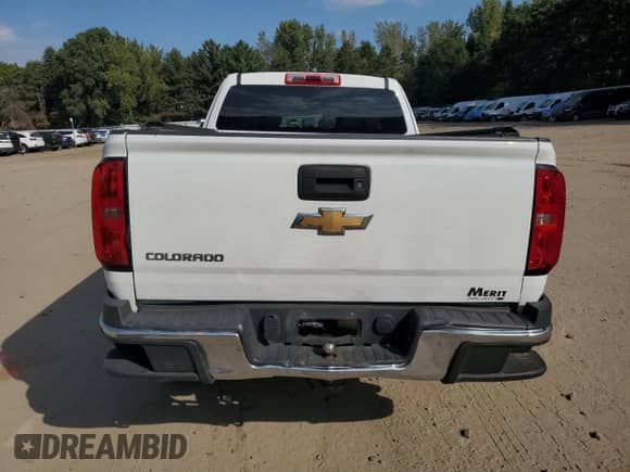 2017 Chevrolet Colorado 2WD WT z VIN 1GCHSBEA8H1275941, wystawiony jako Copart lot #81954085 z przebiegiem 145 034 mil mil oraz Nie do naprawy • Non repairable. Historia ofert i sprzedaży dostępna na DreamBid. Obrazek 6.