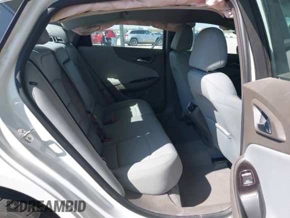 2023 Chevrolet Malibu LT с VIN 1G1ZD5ST4PF116138, выставлен на аукционе IAAI как лот 43173544 с пробегом 76 431 миль миль и . История ставок и продаж доступна на DreamBid. Изображение 8.