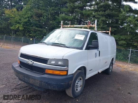 2005 Chevrolet Express Cargo с VIN 1GCGG25V751250640, выставлен на аукционе IAAI как лот 43117023 с пробегом 244 774 миль миль и . История ставок и продаж доступна на DreamBid. Изображение 6.