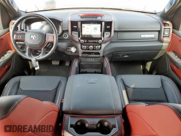 2024 Ram 1500 Rebel z VIN 1C6SRFLT2RN122227, wystawiony jako Copart lot #57086395 z przebiegiem 23 705 mil mil oraz Szkoda całkowita • Salvage title. Historia ofert i sprzedaży dostępna na DreamBid. Obrazek 8.