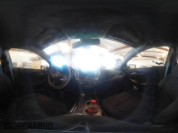 2019 Chevrolet Malibu LT с VIN 1G1ZD5ST8KF119973, выставлен на аукционе IAAI как лот 43211680 с пробегом 170 580 миль миль и . История ставок и продаж доступна на DreamBid. Изображение 18.