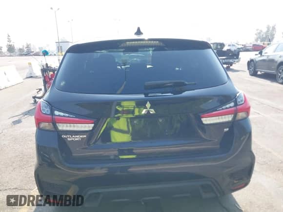 2021 Mitsubishi Outlander ES z VIN JA4ARUAU2MU010153, wystawiony jako IAAI lot #42987308 z przebiegiem 71 238 mil mil oraz . Historia ofert i sprzedaży dostępna na DreamBid. Obrazek 17.