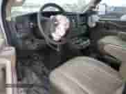 2022 Chevrolet Express Cargo с VIN 1GCWGAFP4N1280376, выставлен на аукционе Copart как лот 54687655 с пробегом 63 251 миль миль и Списание • Salvage title. История ставок и продаж доступна на DreamBid. Изображение 8.