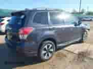 2018 Subaru Forester Premium z VIN JF2SJAGC4JH471942, wystawiony jako IAAI lot #43342248 z przebiegiem 119 890 mil mil oraz . Historia ofert i sprzedaży dostępna na DreamBid. Obrazek 4.