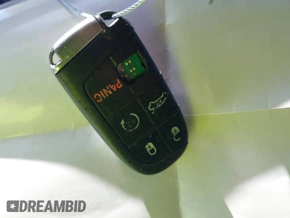 2014 Chrysler 300 S с VIN 2C3CCABG5EH361221, выставлен на аукционе IAAI как лот 41972997 с пробегом 170 690 миль миль и . История ставок и продаж доступна на DreamBid. Изображение 11.