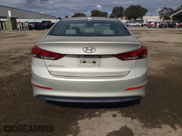 2017 Hyundai Elantra Limited z VIN 5NPD84LF9HH157087, wystawiony jako Copart lot #54763065 z przebiegiem 68 214 mil mil oraz Czysty tytuł • Clean title. Historia ofert i sprzedaży dostępna na DreamBid. Obrazek 6.