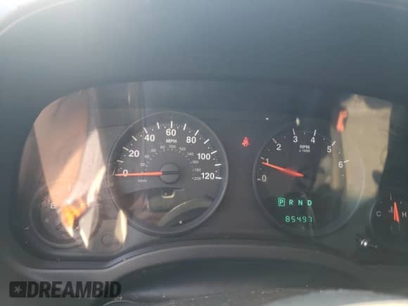 2011 Jeep Compass Latitude с VIN 1J4NF1FB2BD135425, выставлен на аукционе Copart как лот 63449735 с пробегом 85 497 миль миль и На запчасти • Non repairable. История ставок и продаж доступна на DreamBid. Изображение 9.