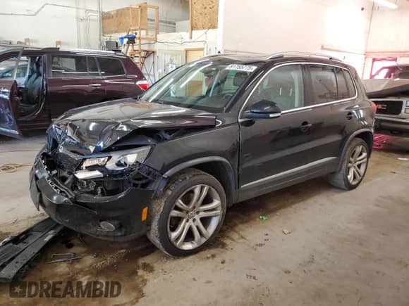 2012 Volkswagen Tiguan S с VIN WVGBV7AX4CW539183, выставлен на аукционе Copart как лот 81755775 с пробегом 161 796 миль миль и Списание • Salvage title. История ставок и продаж доступна на DreamBid. Изображение 1.