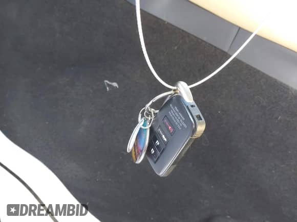 2016 Lexus RC 300 F Sport z VIN JTHSM5BCXG5001041, wystawiony jako IAAI lot #41800718 z przebiegiem 86 523 mil mil oraz . Historia ofert i sprzedaży dostępna na DreamBid. Obrazek 11.