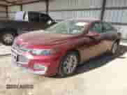 2016 Chevrolet Malibu LT z VIN 1G1ZE5ST3GF169832, wystawiony jako IAAI lot #43037008 z przebiegiem 137 720 mil mil oraz . Historia ofert i sprzedaży dostępna na DreamBid. Obrazek 2.