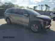 2024 Toyota Sienna Limited с VIN 5TDZRKEC9RS215091, выставлен на аукционе Copart как лот 82188264 с пробегом 2 602 миль миль и Списание • Salvage title. История ставок и продаж доступна на DreamBid. Изображение 4.