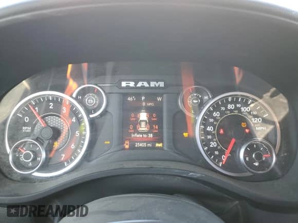 2022 Ram 1500 Big Horn z VIN 1C6SRFMT8NN443049, wystawiony jako Copart lot #86725934 z przebiegiem 25 405 mil mil oraz Szkoda całkowita • Salvage title. Historia ofert i sprzedaży dostępna na DreamBid. Obrazek 9.