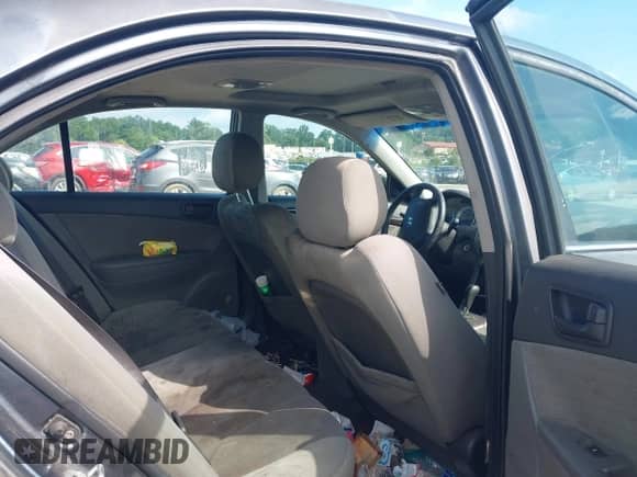 2009 Hyundai Sonata GLS с VIN 5NPET46F69H461798, выставлен на аукционе IAAI как лот 43023972 с пробегом 226 780 миль миль и . История ставок и продаж доступна на DreamBid. Изображение 8.