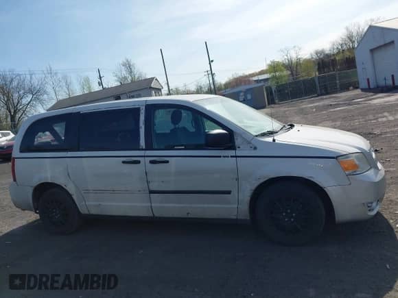 2008 Dodge Grand Caravan Cargo with VIN 1D4HN11H68B186127, listed as a IAAI auction lot 42102062 with 388,255 mi miles and . Bid and sale history available at DreamBid. Image 13.