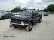 2003 Toyota Tacoma PreRunner z VIN 5TEGM92N53Z281183, wystawiony jako Copart lot #82589225 z przebiegiem 179 742 mil mil oraz Szkoda całkowita • Salvage title. Historia ofert i sprzedaży dostępna na DreamBid. Obrazek 13.