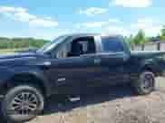2014 Ford F-150 XL z VIN 1FTFW1ET4EKF06640, wystawiony jako IAAI lot #42372719 z przebiegiem 226 540 mil mil oraz . Historia ofert i sprzedaży dostępna na DreamBid. Obrazek 6.