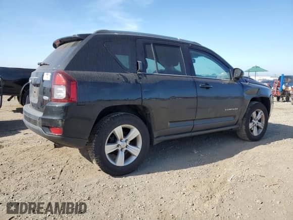 2014 Jeep Compass Latitude с VIN 1C4NJDEB7ED632935, выставлен на аукционе Copart как лот 68498975 с пробегом 70 222 миль миль и Списание • Salvage title. История ставок и продаж доступна на DreamBid. Изображение 3.