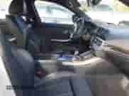 2022 BMW 3 Series 330i z VIN WBA5R1C01NFM20381, wystawiony jako IAAI lot #41579020 z przebiegiem 37 874 mil mil oraz . Historia ofert i sprzedaży dostępna na DreamBid. Obrazek 5.