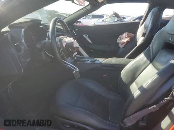 2016 Chevrolet Corvette 2LT z VIN 1G1YD2D72G5123928, wystawiony jako Copart lot #85249054 z przebiegiem 52 336 mil mil oraz Szkoda całkowita • Salvage title. Historia ofert i sprzedaży dostępna na DreamBid. Obrazek 7.