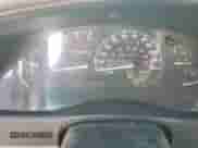 1998 Ford Explorer XL z VIN 1FMZU32XXWZB96164, wystawiony jako Copart lot #81405415 z przebiegiem 201 144 mil mil oraz Szkoda całkowita • Salvage title. Historia ofert i sprzedaży dostępna na DreamBid. Obrazek 9.