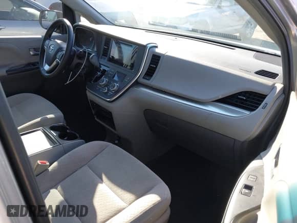 2016 Toyota Sienna LE AAS with VIN 5TDKK3DC4GS736844, listed as a IAAI auction lot 43379600 with 95,680 mi miles and . Bid and sale history available at DreamBid. Image 5.