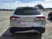 2022 Toyota Corolla Cross L z VIN 7MUAAAAG4NV028896, wystawiony jako Copart lot #81634255 z przebiegiem 38 929 mil mil oraz Szkoda całkowita • Salvage title. Historia ofert i sprzedaży dostępna na DreamBid. Obrazek 6.