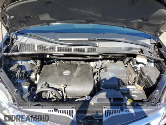 2020 Toyota Sienna XLE z VIN 5TDDZ3DCXLS228487, wystawiony jako Copart lot #70249615 z przebiegiem 39 481 mil mil oraz Szkoda całkowita • Salvage title. Historia ofert i sprzedaży dostępna na DreamBid. Obrazek 12.