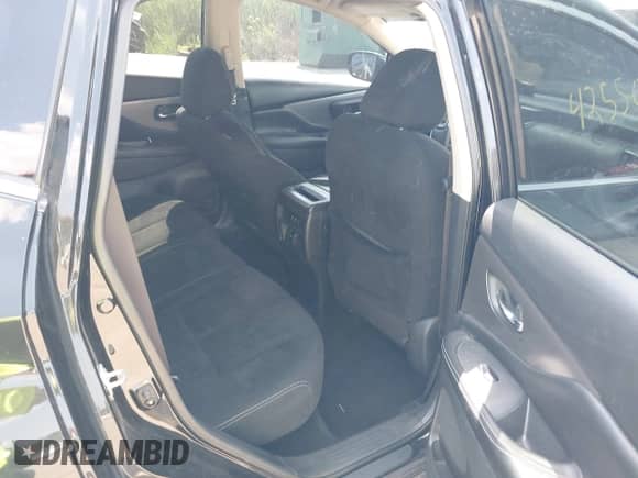 2019 Nissan Murano SL with VIN 5N1AZ2MS3KN138229, listed as a IAAI auction lot 42550335 with 120,694 mi miles and . Bid and sale history available at DreamBid. Image 8.