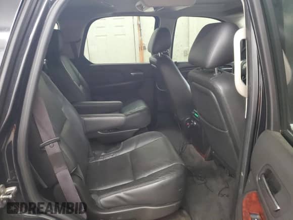 2012 Cadillac Escalade Luxury с VIN 1GYS4BEF1CR273500, выставлен на аукционе Copart как лот 56650745 с пробегом 186 492 миль миль и Списание • Salvage title. История ставок и продаж доступна на DreamBid. Изображение 11.